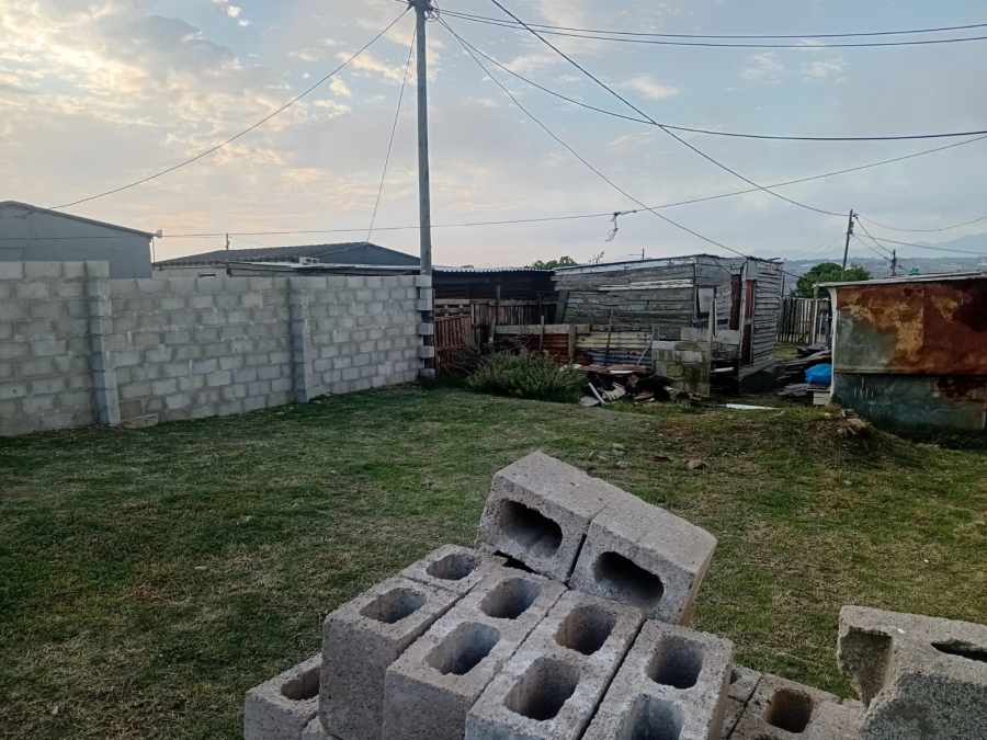 1 Bedroom Property for Sale in Kwanonqaba Western Cape